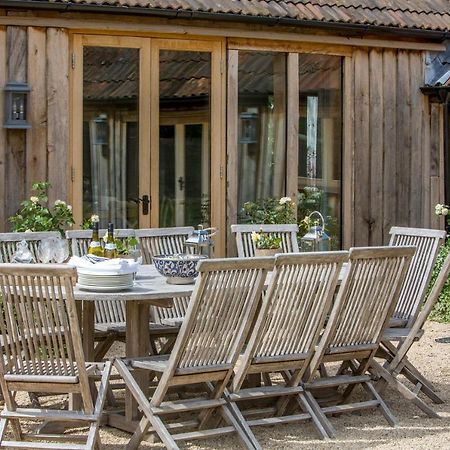 The Cowsheds Villa Brinkworth Exteriör bild