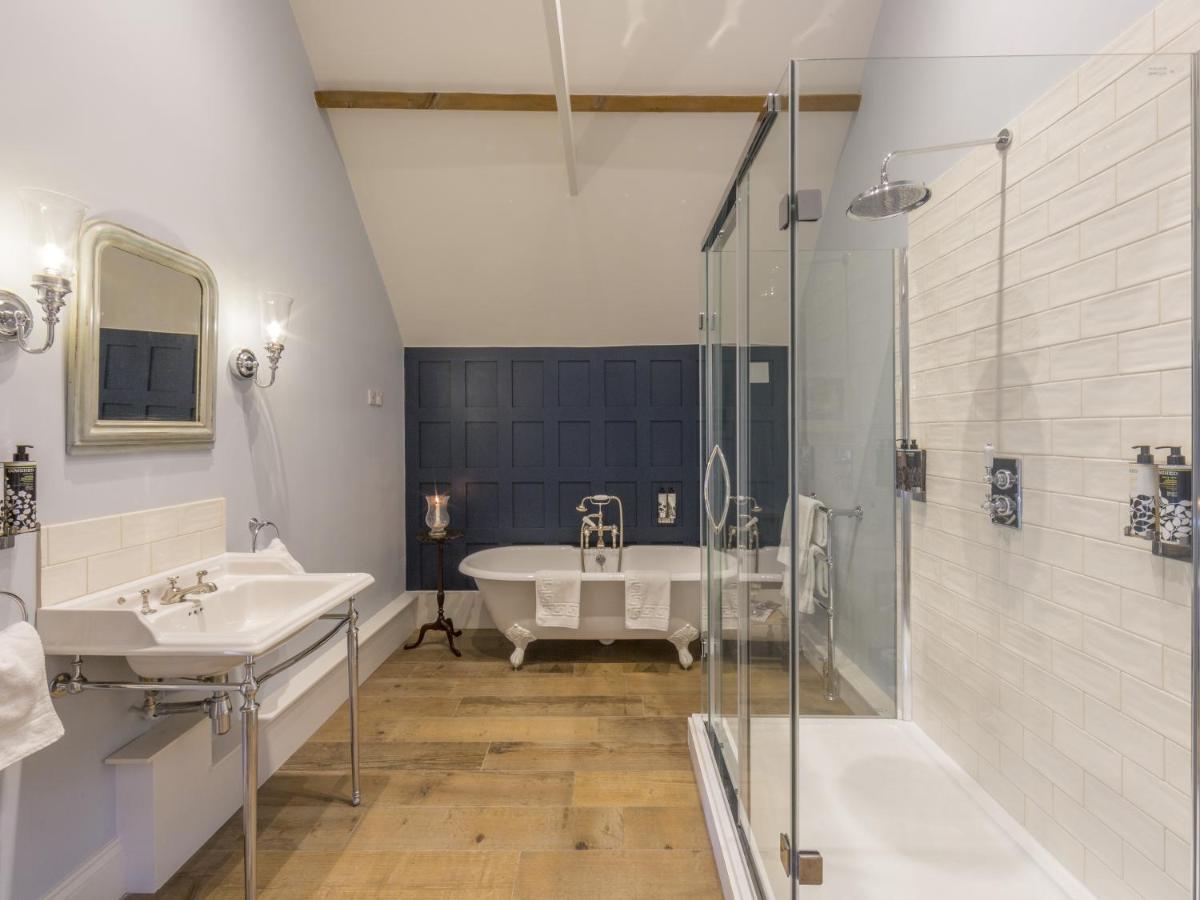 The Cowsheds Villa Brinkworth Exteriör bild
