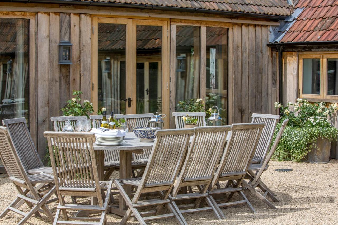 The Cowsheds Villa Brinkworth Exteriör bild
